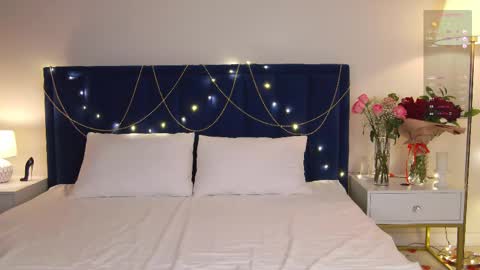 Snapshot of milademies chatting on 02-20-25, 02:29 Miss Cutie online show from 02-20-25, 02:29