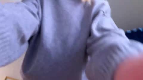 Snapshot of milademies chatting on 02-13-26, 04:19 Miss Cutie online show from 02-13-26, 04:19