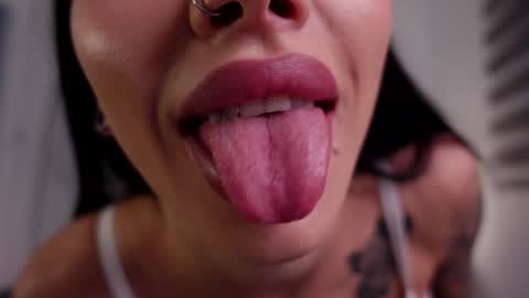 Snapshot of miladenver chatting on 03-14-26, 04:01 Mila online show from 03-14-26, 04:01