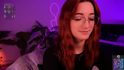 Snapshot of milaflameee_ chatting on 06-01-26, 03:25 Mila . online show from 06-01-26, 03:25