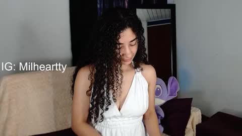 Snapshot of milah_hearrty chatting on 11-10-25, 02:38 Milah online show from 11-10-25, 02:38