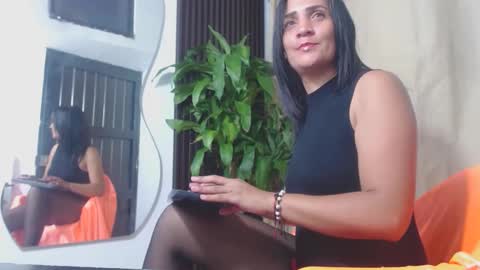 Snapshot of milahot23 chatting on 02-12-25, 11:20 mila online show from 02-12-25, 11:20