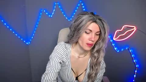 Snapshot of milaloona chatting on 04-19-26, 06:02 Milaloona online show from 04-19-26, 06:02