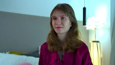 Snapshot of milamaelis chatting on 02-28-26, 06:36 Mila online show from 02-28-26, 06:36