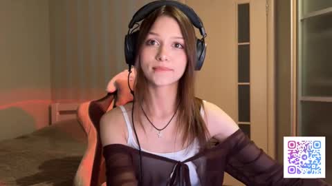 milamiuu online show from 02-19-26, 04:14