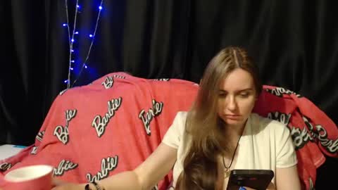 Snapshot of milana696969 chatting on 05-05-26, 04:59 MilAna online show from 05-05-26, 04:59