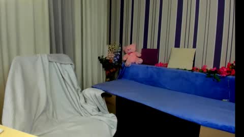 Snapshot of milanaalvis chatting on 11-20-25, 07:19 MilanaAlvis online show from 11-20-25, 07:19