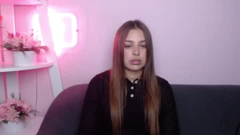 Snapshot of milanaangelas chatting on 07-09-26, 05:00 milanaangelas online show from 07-09-26, 05:00