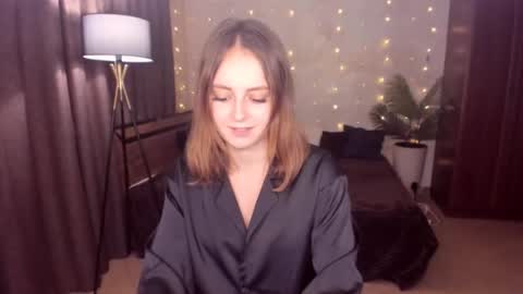 Snapshot of milanabells chatting on 06-25-26, 03:38 MilanaBells online show from 06-25-26, 03:38
