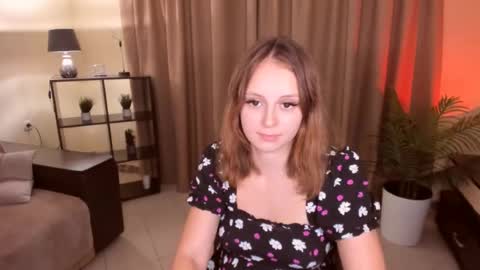 Snapshot of milanabells chatting on 07-11-26, 05:59 MilanaBells online show from 07-11-26, 05:59