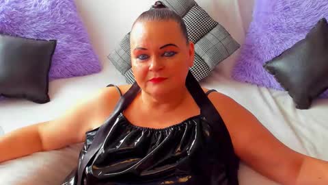 Lana online show from 09-27-25, 08:19