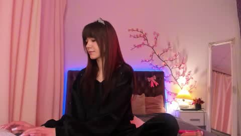 Milana online show from 03-20-26, 07:13