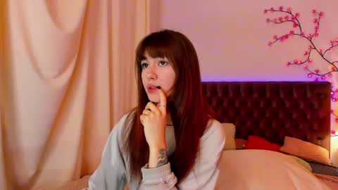Snapshot of milanahottss chatting on 07-08-26, 12:20 Milana online show from 07-08-26, 12:20