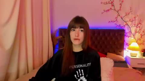 Snapshot of milanahottss chatting on 07-10-26, 05:45 Milana online show from 07-10-26, 05:45
