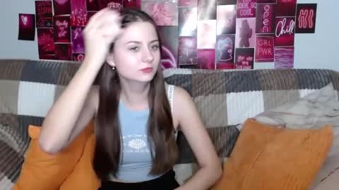 Snapshot of milanaroz chatting on 01-27-25, 05:26 milanaroz online show from 01-27-25, 05:26