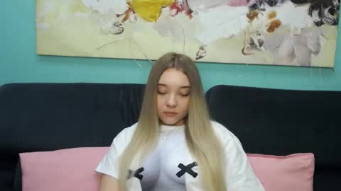 Milana online show from 03-21-26, 08:19