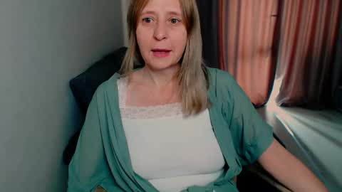 Milena online show from 06-02-26, 05:31