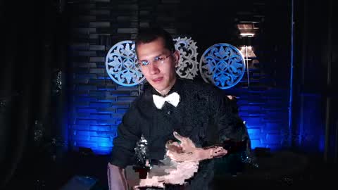 milandavid1 online show from 04-04-26, 05:43