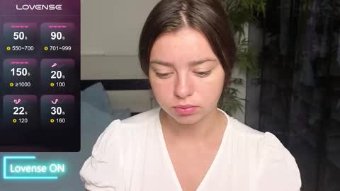 Mila online show from 09-12-25, 12:27