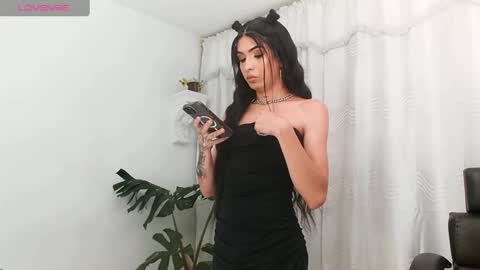 Snapshot of milansantana24 chatting on 12-03-24, 12:24 MILAN SANTANA online show from 12-03-24, 12:24