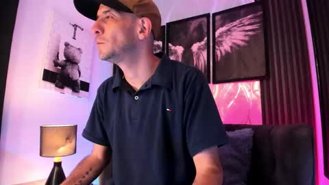 Snapshot of milanwhite_ chatting on 03-03-26, 11:38 MILAN online show from 03-03-26, 11:38