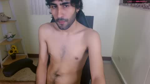 Snapshot of milanzaire chatting on 12-13-24, 05:05 milanzaire online show from 12-13-24, 05:05