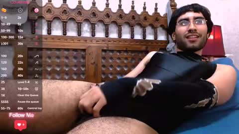 Snapshot of milanzaire chatting on 02-19-25, 02:33 milanzaire online show from 02-19-25, 02:33