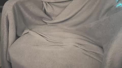 Mila online show from 01-15-26, 07:50