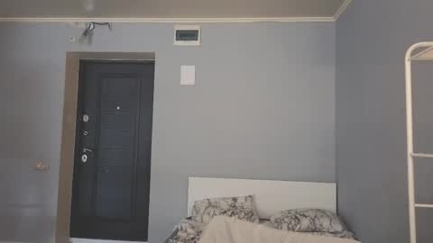 Mila online show from 03-04-26, 06:52