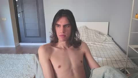 Snapshot of milaslovv chatting on 05-29-26, 05:38 Mila online show from 05-29-26, 05:38