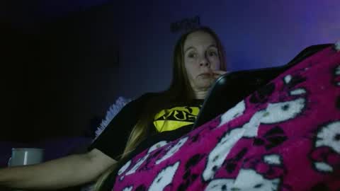 Snapshot of milastoned chatting on 01-10-25, 09:55 Mila online show from 01-10-25, 09:55