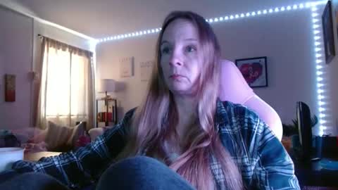 Snapshot of milastoned chatting on 02-26-26, 02:16 Mila online show from 02-26-26, 02:16