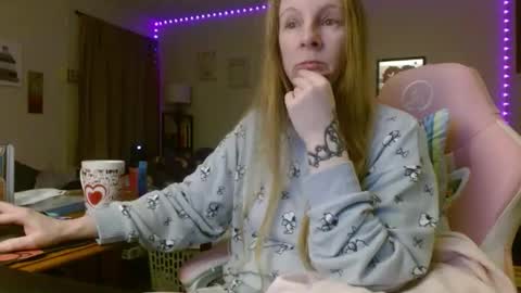 Mila online show from 03-14-26, 12:32