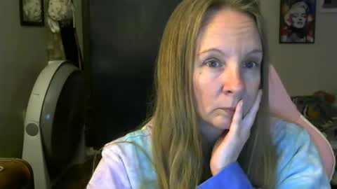 Mila online show from 05-03-26, 05:13