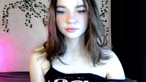 Mila 3 online show from 12-19-24, 02:13