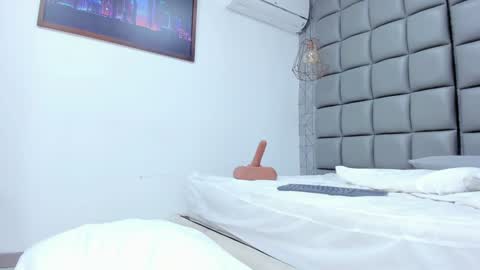 Snapshot of mile_u chatting on 02-05-25, 06:46 Milena online show from 02-05-25, 06:46