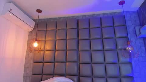 Snapshot of mile_u chatting on 03-02-25, 08:27 Milena online show from 03-02-25, 08:27