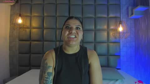 Snapshot of mile_u chatting on 03-11-25, 03:37 Milena online show from 03-11-25, 03:37