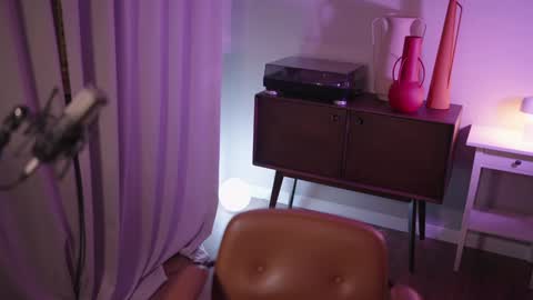 Snapshot of mileeena chatting on 01-03-25, 04:06 M Telegram mamagotachannel online show from 01-03-25, 04:06