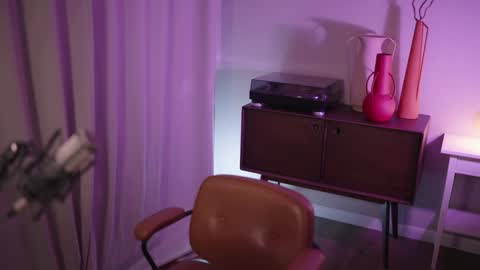 Snapshot of mileeena chatting on 01-05-25, 04:06 M Telegram mamagotachannel online show from 01-05-25, 04:06