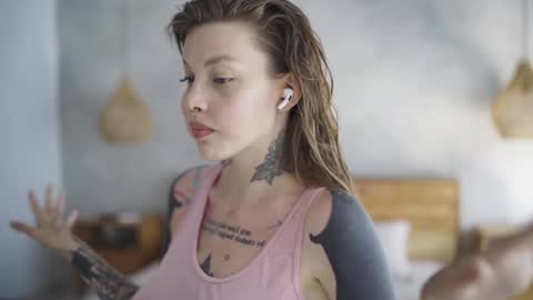 Snapshot of mileeena chatting on 02-03-25, 06:45 M Telegram mamagotachannel online show from 02-03-25, 06:45