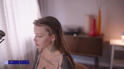 Snapshot of mileeena chatting on 02-28-25, 10:09 M Telegram mamagotachannel online show from 02-28-25, 10:09