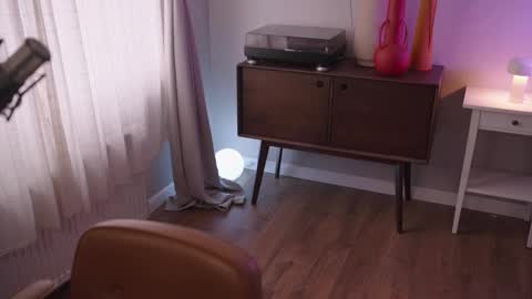 Snapshot of mileeena chatting on 03-03-25, 11:11 M Telegram mamagotachannel online show from 03-03-25, 11:11