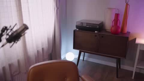 Snapshot of mileeena chatting on 03-06-25, 09:58 M Telegram mamagotachannel online show from 03-06-25, 09:58