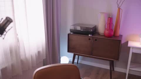 Snapshot of mileeena chatting on 03-10-25, 12:04 M Telegram mamagotachannel online show from 03-10-25, 12:04