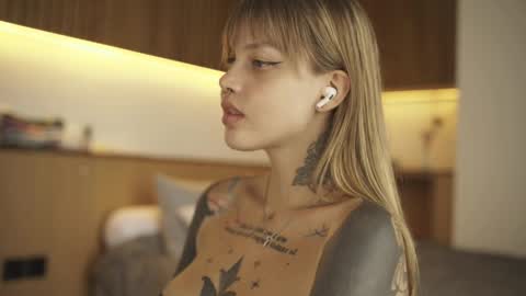 M  Telegram mamagotachannel online show from 04-09-26, 08:09