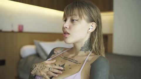 M  Telegram mamagotachannel online show from 04-22-26, 04:04