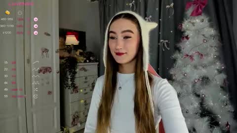 Mia online show from 12-18-25, 09:15