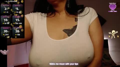 Snapshot of milenacams chatting on 12-18-24, 01:26 milena online show from 12-18-24, 01:26