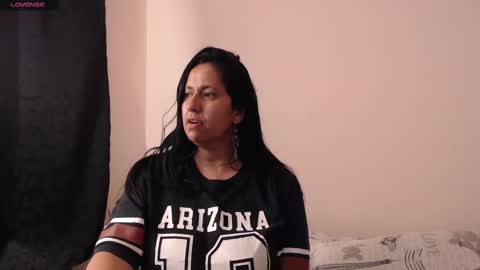 Snapshot of milenacams chatting on 03-09-25, 09:14 milena online show from 03-09-25, 09:14